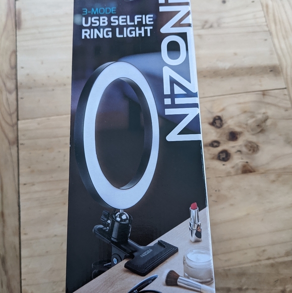 *NEW* USB selfie ring light - Picture 3 of 3